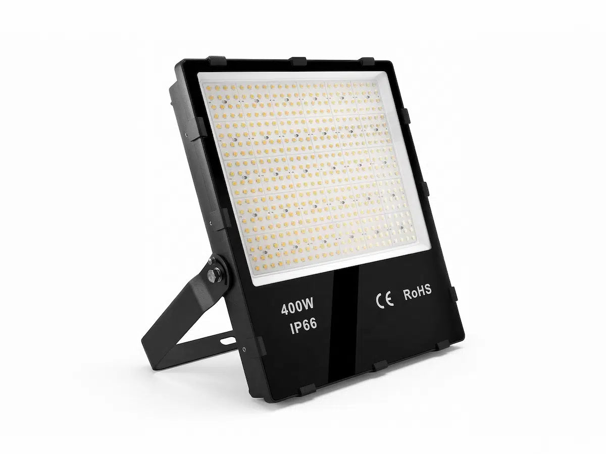 Projecteur LED 400W IP66 étanche 170 lm/W