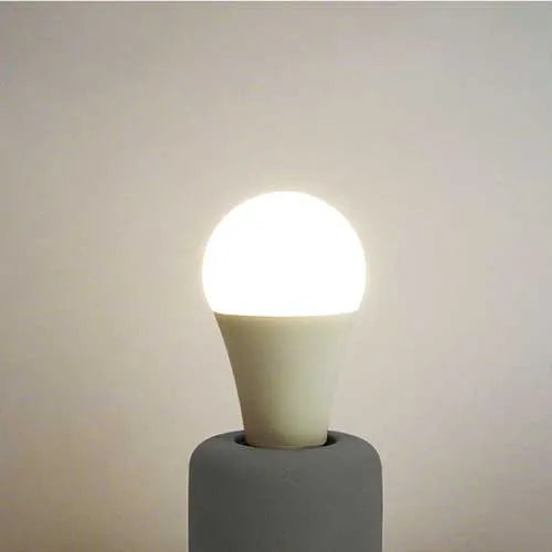 Lampe LED E27 WiFi 7W RVB+CCT
