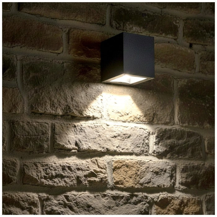 Applique murale LED solaire avec lumière réglable IP54